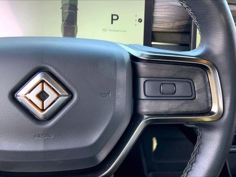 Used 2022 Rivian R1T Adventure image 24