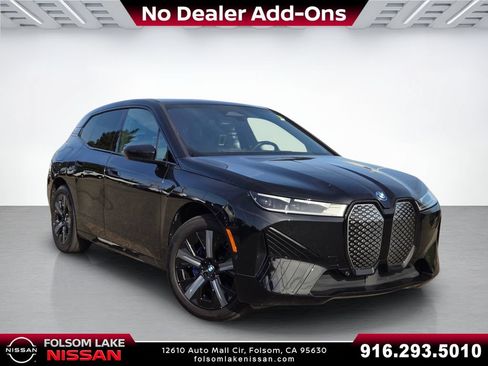Used 2023 BMW iX xDrive50 w/ Sport Package AWD/4WD image 1