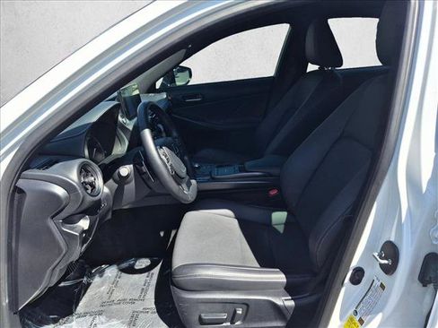 Used 2025 Lexus IS 300 F Sport RWD image 11