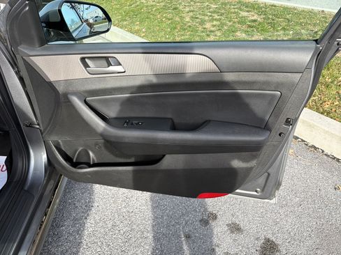 Used 2019 Hyundai Sonata Sport image 17