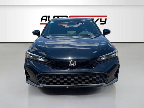 Used 2025 Honda Civic Sport Touring image 2