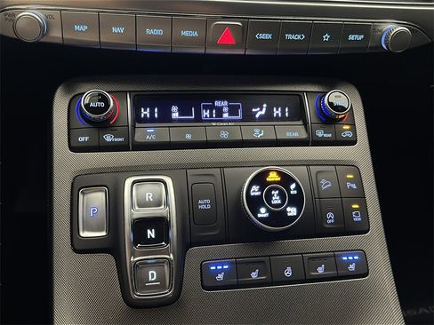 Used 2021 Hyundai Palisade Limited w/ Cargo Package image 28