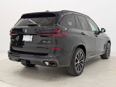 New 2026 BMW X5 xDrive40i w/ M Sport Package AWD/4WD image 9