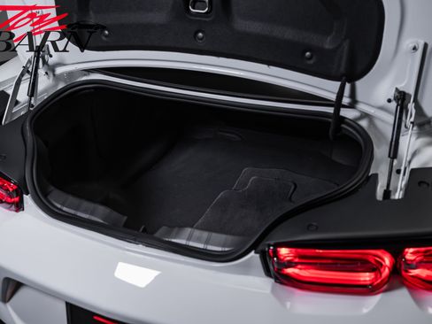 Used 2020 Chevrolet Camaro ZL1 RWD image 50