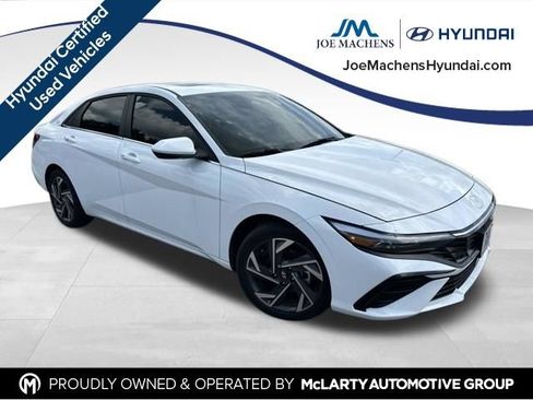 Used 2025 Hyundai Elantra SEL FWD image 7