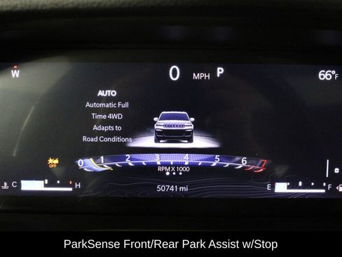 Used 2021 Jeep Grand Cherokee L Limited w/ Luxury Tech Group II image 32