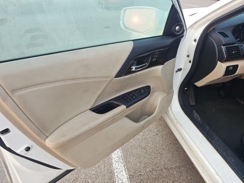 Used 2016 Honda Accord EX-L image 6