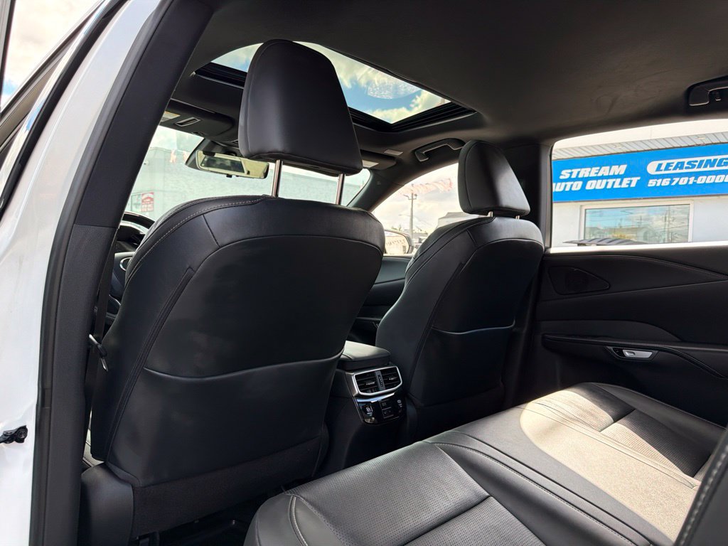 Used 2023 Lexus RX 350 Premium Plus w/ Accessory Package AWD/4WD image 32