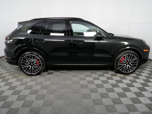 New 2026 Porsche Cayenne S AWD/4WD image 30