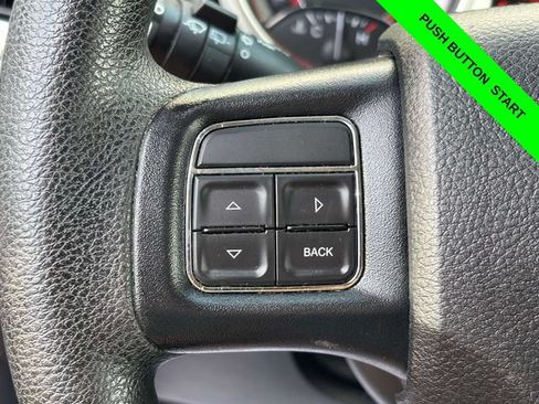 Used 2019 Dodge Journey SE FWD image 12