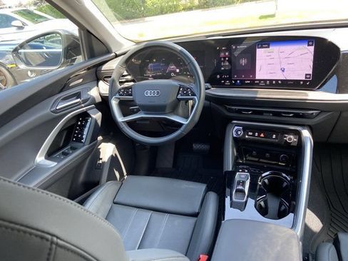 Used 2025 Audi Q5 Premium Plus AWD/4WD image 14