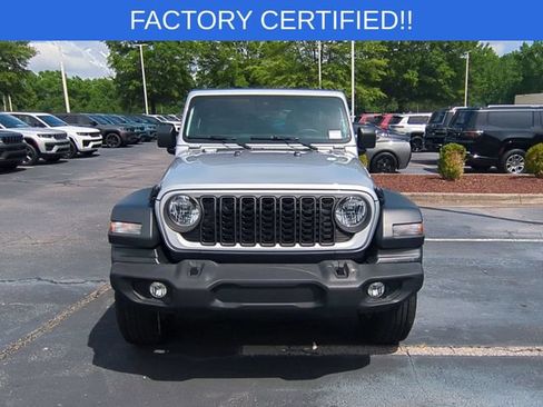 Used 2024 Jeep Wrangler Unlimited Sport AWD/4WD image 8