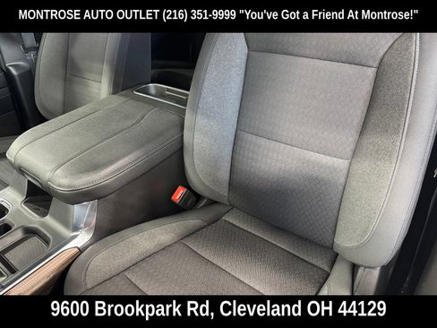 Used 2024 Chevrolet Silverado 1500 LT Trail Boss AWD/4WD image 30