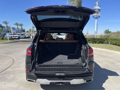 Used 2019 BMW X5 xDrive40i w/ Premium Package image 27