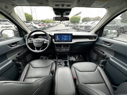 Certified 2026 Ford Maverick Lariat w/ Black Appearance Package AWD/4WD image 16