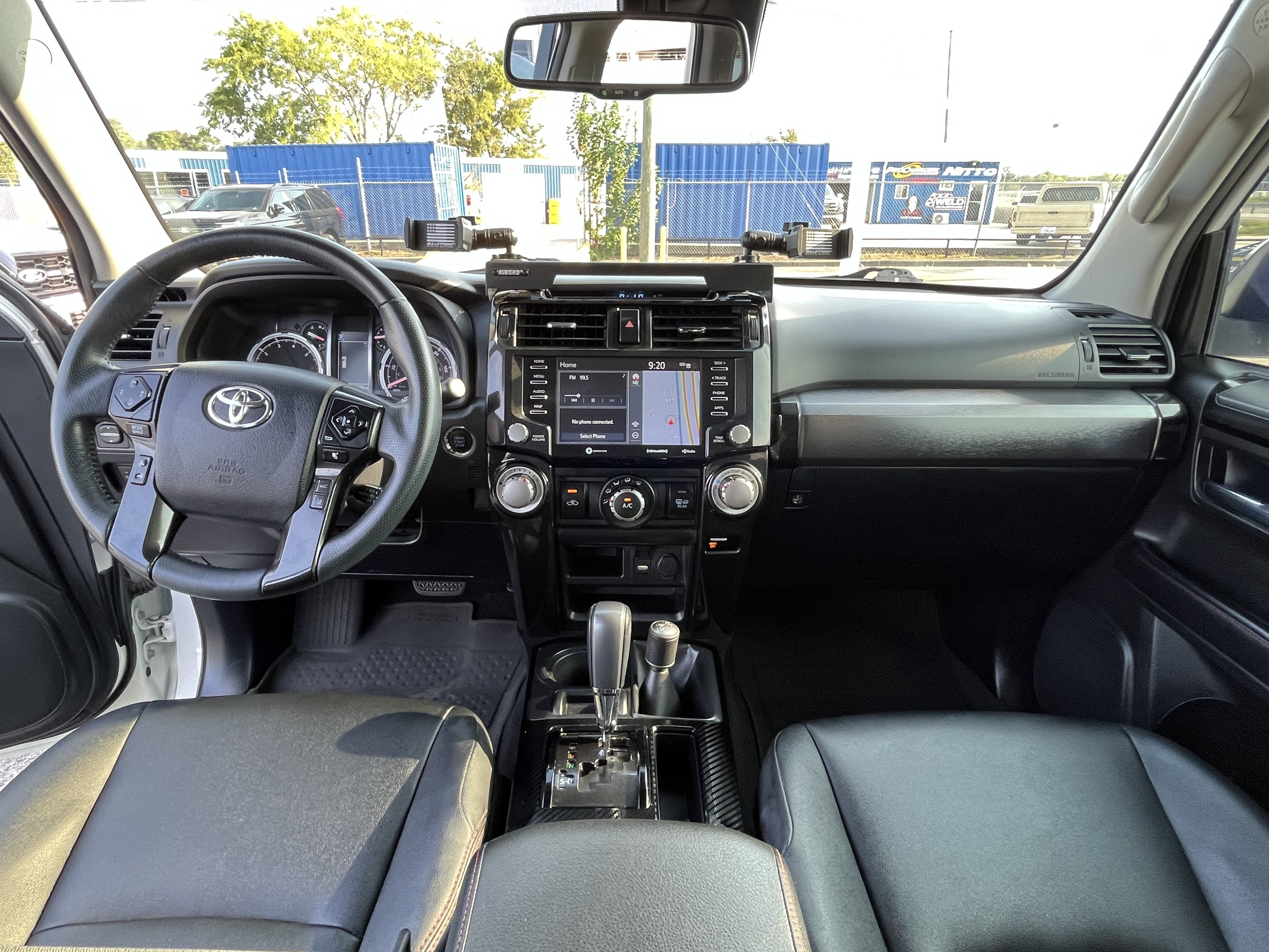 Used 2021 Toyota 4Runner Venture AWD/4WD image 33