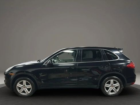 Used 2014 Porsche Cayenne image 2