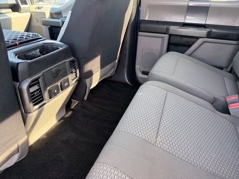 Used 2018 Ford F150 XLT w/ Equipment Group 302A Luxury AWD/4WD image 15