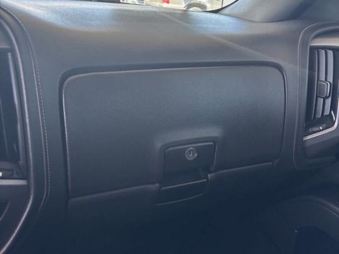 Used 2015 GMC Sierra 1500 SLE w/ All-Terrain Package image 10