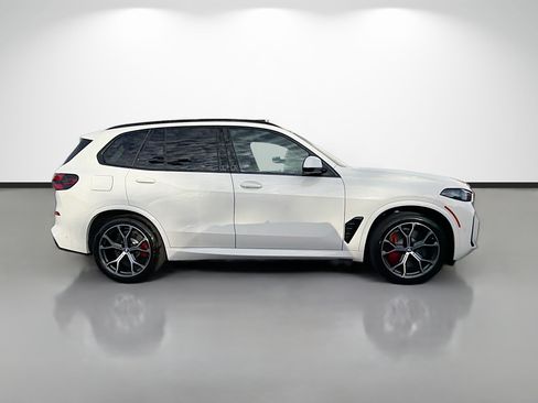New 2026 BMW X5 xDrive50e w/ Executive Package AWD/4WD image 2