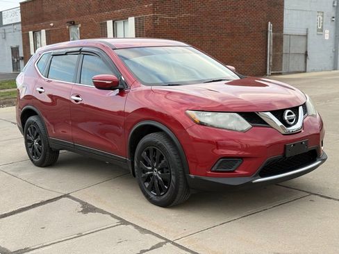 Used 2014 Nissan Rogue S AWD/4WD image 4