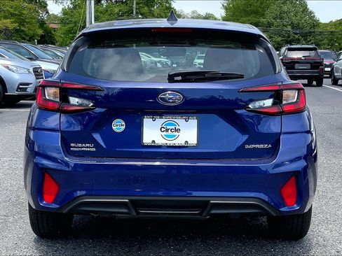 Certified 2025 Subaru Impreza 2.0i AWD/4WD image 4