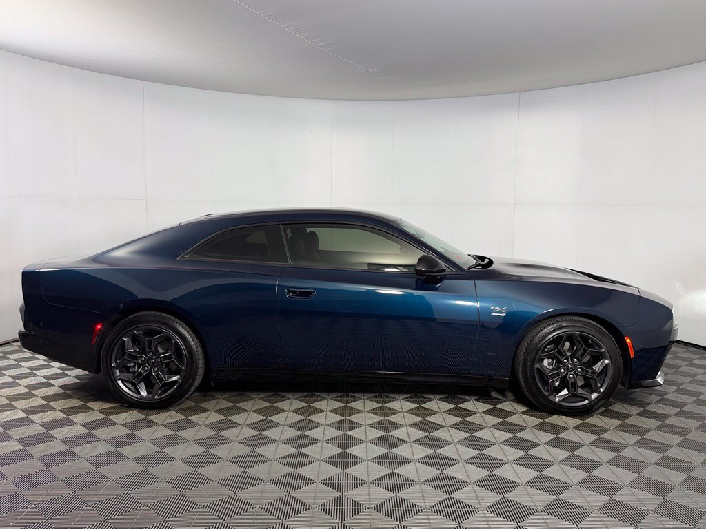 Used 2025 Dodge Charger Daytona R/T w/ Quick Order Package 25M R/T AWD/4WD image 5