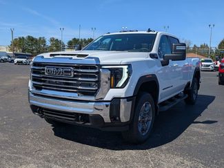 New 2026 GMC Sierra 2500 SLE w/ SLE Value Package; AWD/4WD video 3
