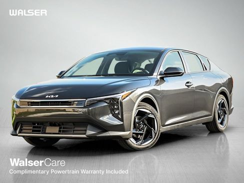 New 2025 Kia K4 EX image 1