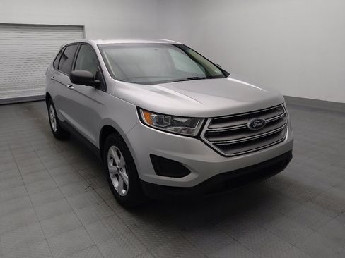 Used 2017 Ford Edge SE FWD image 13