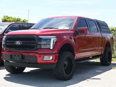 Used 2024 Ford F150 Lariat image 5