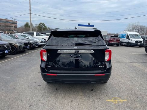 Certified 2022 Ford Explorer XLT AWD/4WD image 5
