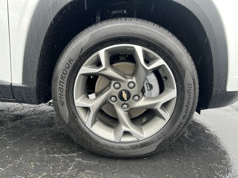 Used 2026 Chevrolet Trax LT w/ Driver Confidence Package FWD image 10