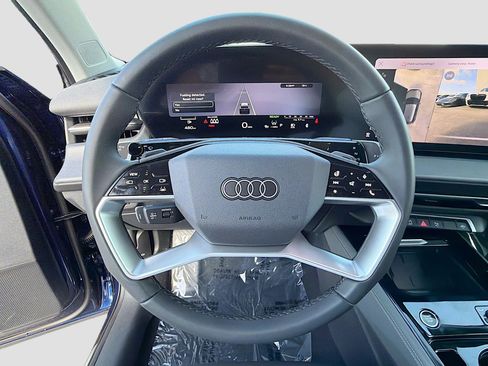 New 2026 Audi Q3 quattro 2.0T AWD/4WD image 38