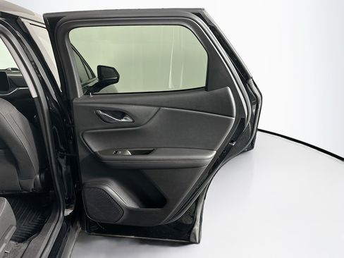 Used 2023 Chevrolet Blazer LT AWD/4WD image 29