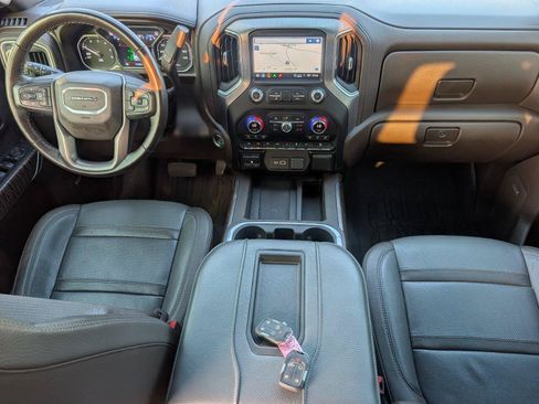 Used 2021 GMC Sierra 1500 Denali w/ Technology Package AWD/4WD image 33