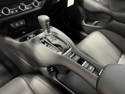 New 2026 Honda HR-V EX-L image 18