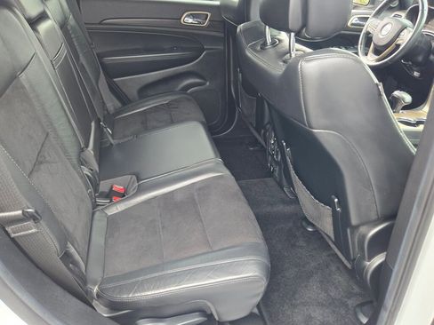 Used 2014 Jeep Grand Cherokee Altitude AWD/4WD image 11
