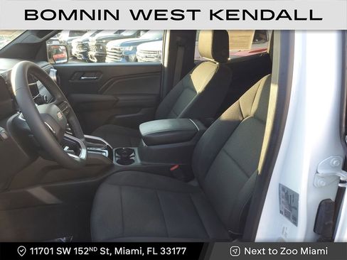 Used 2024 Chevrolet Colorado LT image 20