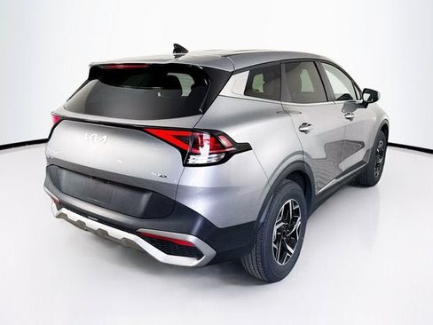 Used 2025 Kia Sportage LX AWD/4WD image 5