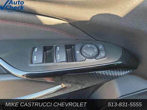 Used 2026 Chevrolet Trax RS FWD image 26