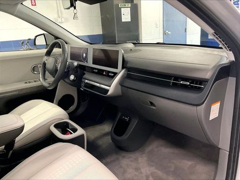 Used 2023 Hyundai Ioniq 5 Limited AWD/4WD image 14