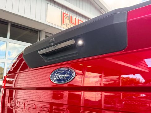 Used 2022 Ford F350 Lariat w/ Lariat Ultimate Package AWD/4WD image 9