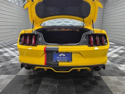 Used 2015 Ford Mustang GT Premium w/ Equipment Group 401A RWD image 32