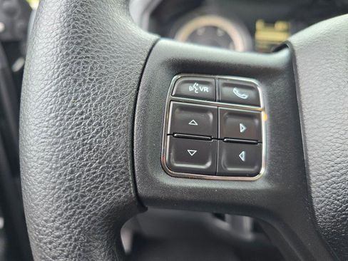 Used 2017 RAM 2500 Tradesman w/ Chrome Appearance Group image 28