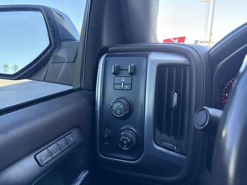 Used 2014 GMC Sierra 1500 SLT w/ SLT Crew Cab Value Package image 22