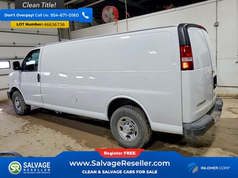 Used 2023 Chevrolet Express 3500 Extended w/ Driver Convenience Package RWD image 3