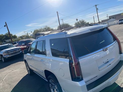 Used 2015 Cadillac Escalade Premium image 54