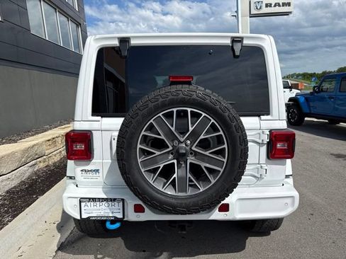Used 2024 Jeep Wrangler High Altitude AWD/4WD image 4
