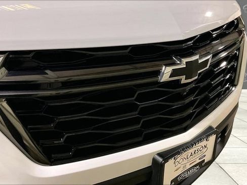Certified 2023 Chevrolet Traverse Premier w/ Redline Edition AWD/4WD image 10